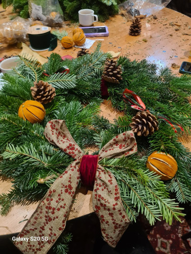 HPCF Christmas wreath-making workshop
